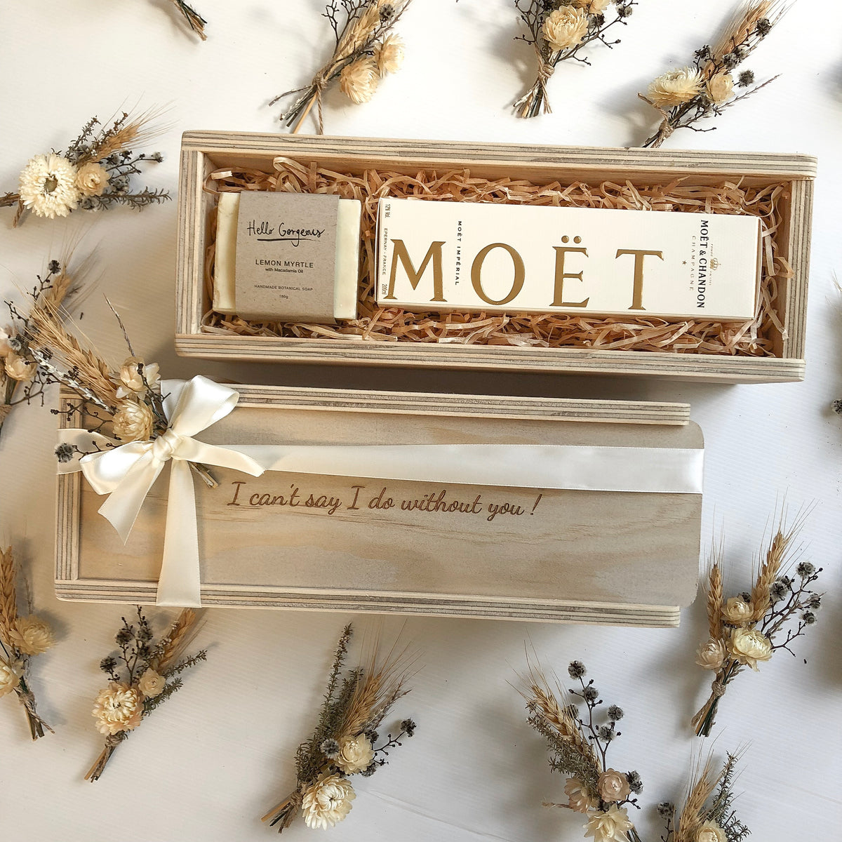 Mini Moet Hamper – The Bridal Box Co