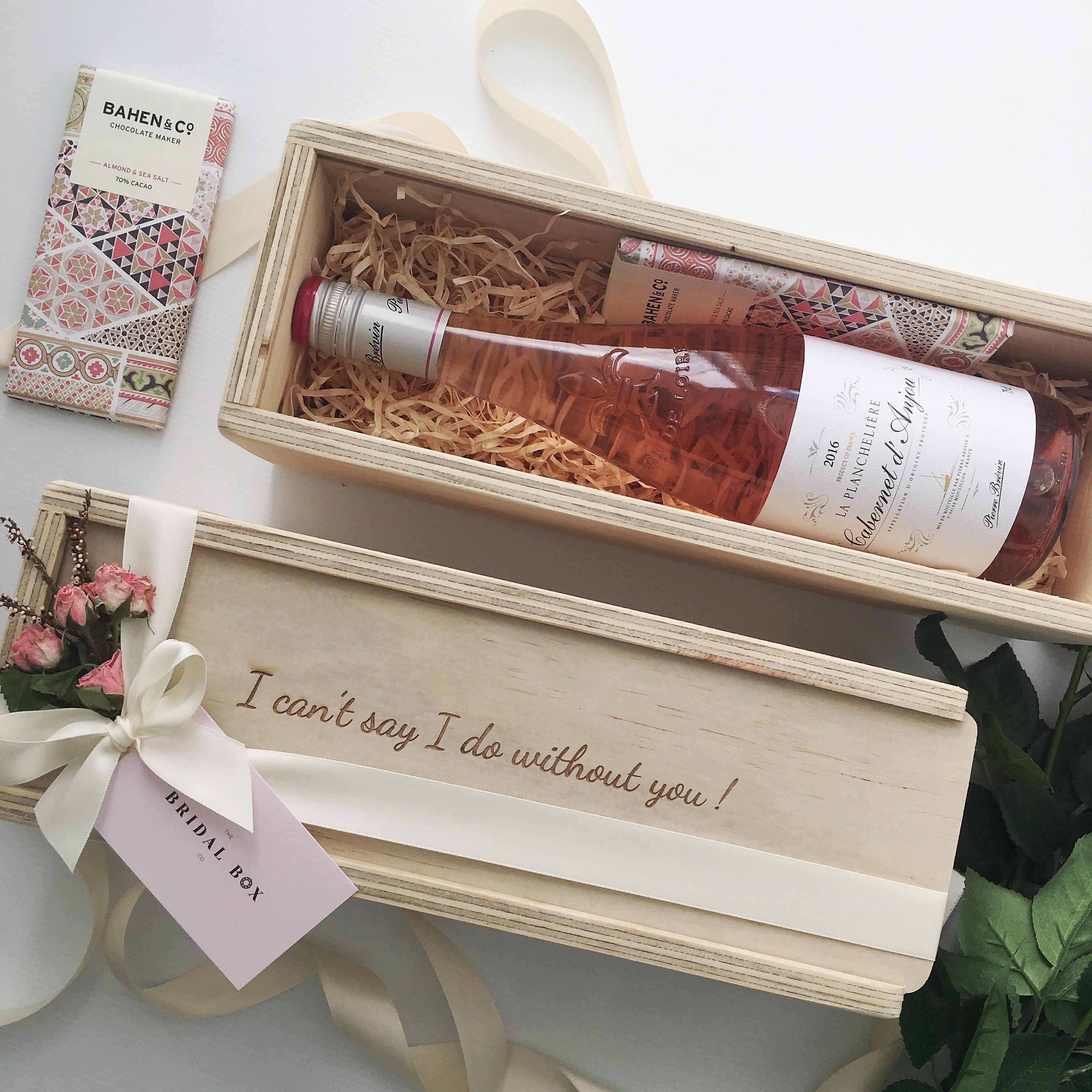 Champagne Box - Custom Engraved | The Bridal Box Co